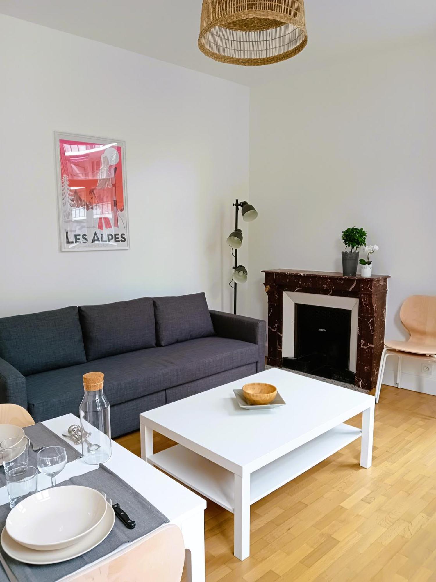 102 - Appart Renove Avec Grand Salon Et 1 Chambre - Tram Et Clinique Mutualiste A 1 Min Гренобль Экстерьер фото